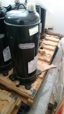 Kompresor multi-line Hitachi Hisense 500DHM-80D1 menerapkan Rumah Sakit Pabrik Sekolah Pusat AC