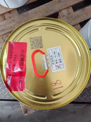 Minyak pendingin perawatan mesin sekrup Hitachi UX-300