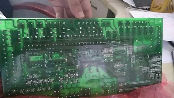 Hitachi sekrup chiller PCB I / O board G7B00100A