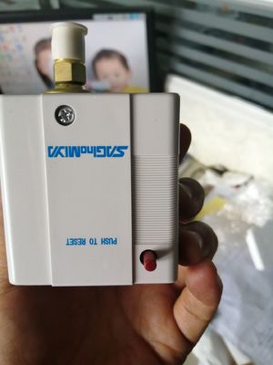 Aksesoris Hitachi sekrup tipe pendingin switch tekanan tinggiG7D06955F